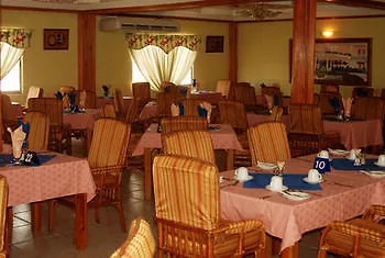 Rovanel'S Resort And Conference Centre Bon Accord Village